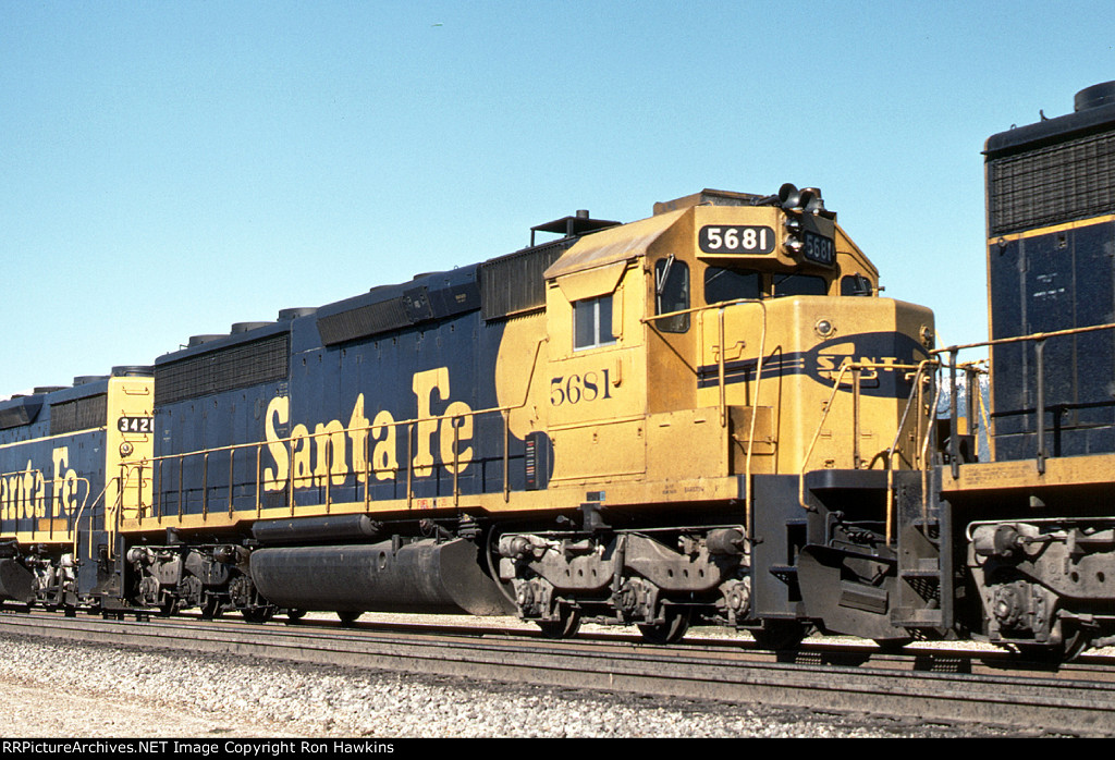 ATSF 5681